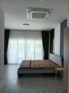 134060